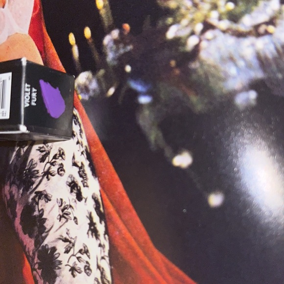 👄🟣👄 •💎💄 Fenty Beauty💄💎• 🟣👄🟣 Purple Vibes - Picture 5 of 8